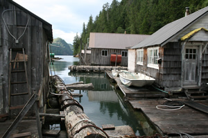 Floating lodge - a typical place for the Coastal Messenger to visit.